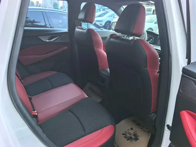 Changan CS35 Plus — Фото автомобиля 8