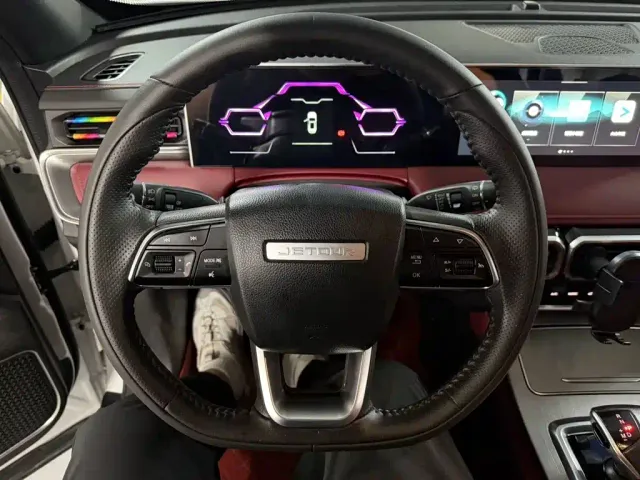 Jetour X70 Plus — Фото автомобиля 10