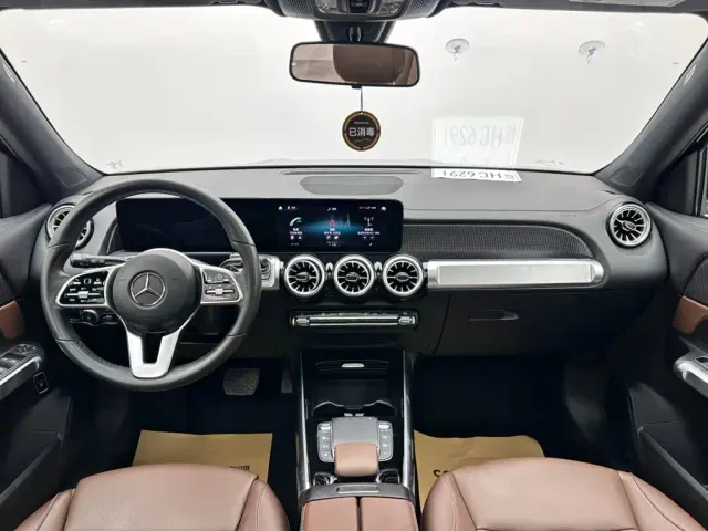 Mercedes-Benz GLB-Class — Фото автомобиля 10