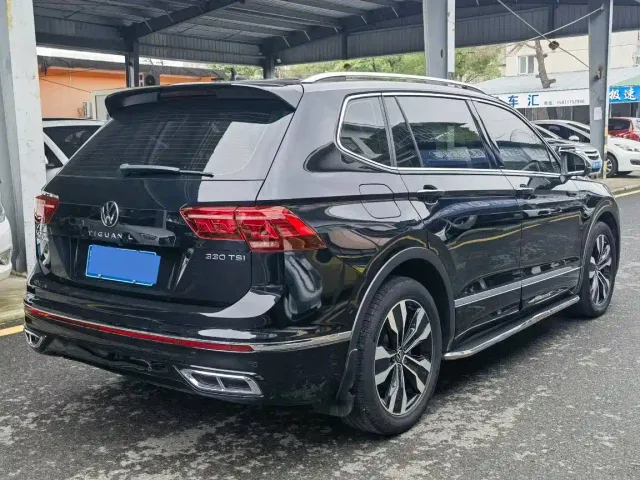 Volkswagen Tiguan L — Фото автомобиля 4