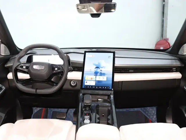 Geely Boyue — Фото автомобиля 12