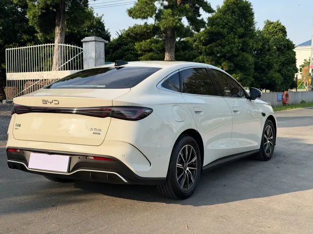 BYD Seal 06 — Фото автомобиля 7