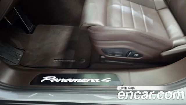 Porsche Panamera 976 — Фото автомобиля 30