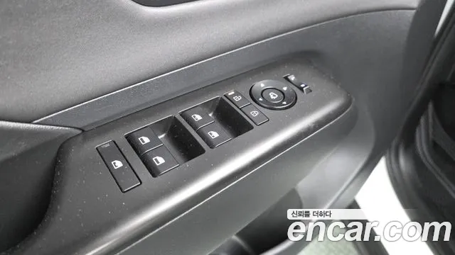 Hyundai Kona — Фото автомобиля 27