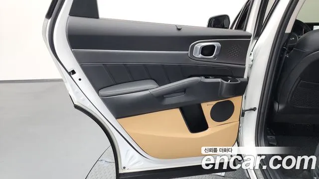 Kia Sorento Sorento 4-е поколение Бензин 2.5T 4WD — Фото автомобиля 18