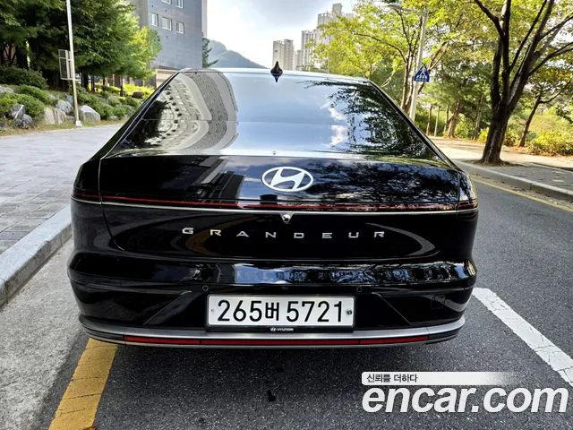 Hyundai Grandeur GN7 — Фото автомобиля 5