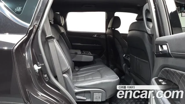 KG_Mobility_Ssangyong Rexton Rexton Arena Дизель 2.2 4WD — Фото автомобиля 9