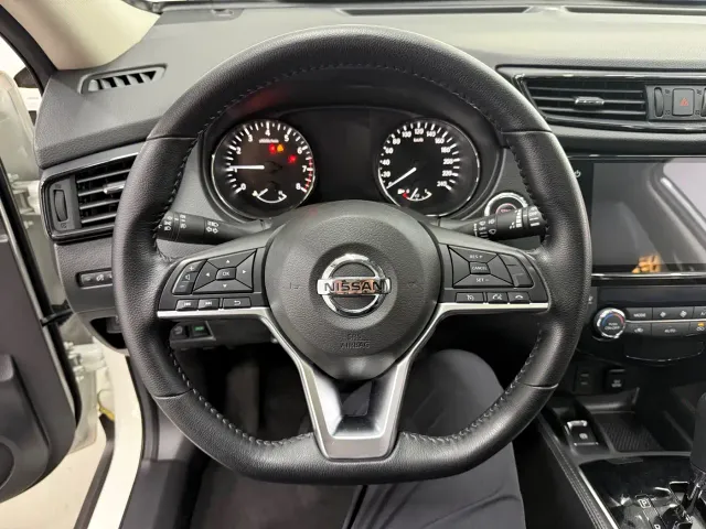 Nissan X-Trail — Фото автомобиля 13