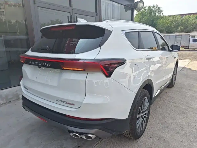 Jetour X70 Plus — Фото автомобиля 6