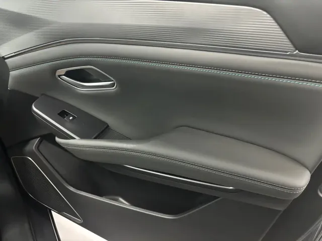 BYD Song L DM-i — Фото автомобиля 5