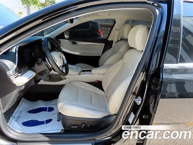 Hyundai Grandeur (New) Hybrid — Фото автомобиля 5
