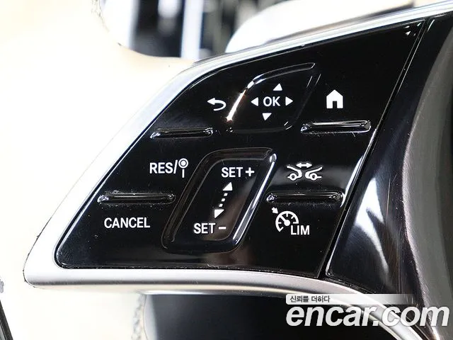 Mercedes-Benz S-Class — Фото автомобиля 17