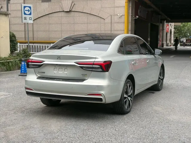 Roewe Feifan ER6 — Фото автомобиля 8