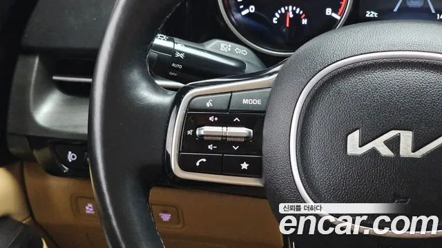 Kia Carnival 4th Gen — Фото автомобиля 17