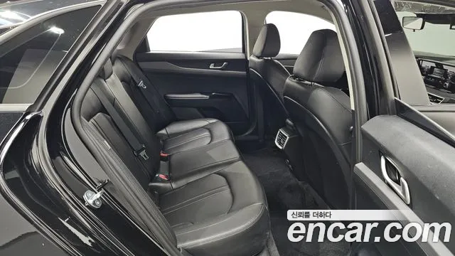 Kia K5 Generation 3 — Фото автомобиля 18