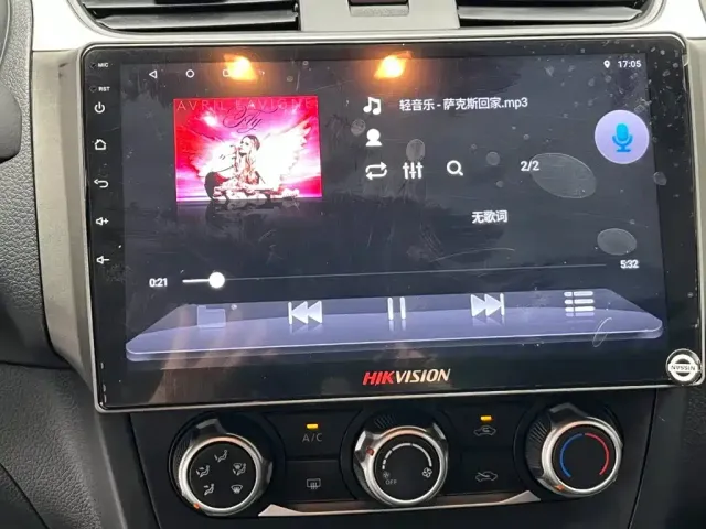Nissan Sylphy — Фото автомобиля 22