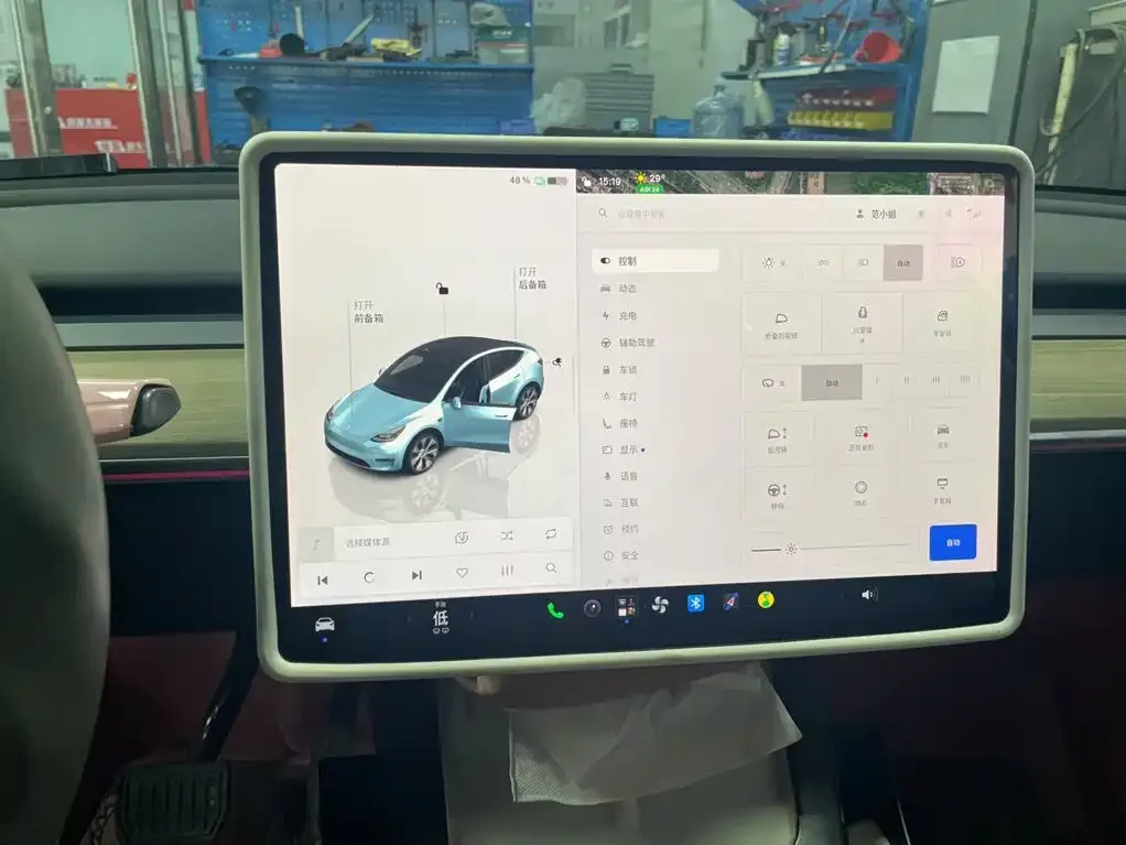 Tesla Model Y 2022 Facelift Long Range All-Wheel Drive Version — Фото автомобиля 9