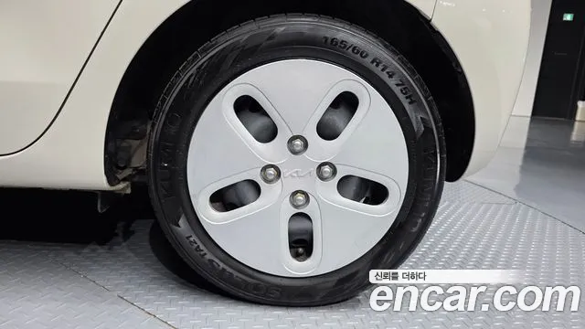 Kia RAY Новый Kia Ray Фургон — Фото автомобиля 20