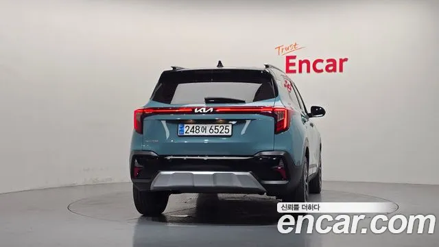 Kia Seltos New — Фото автомобиля 4