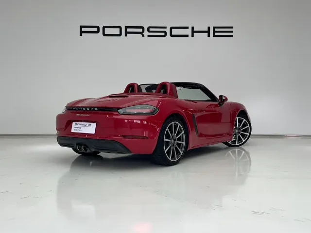 Porsche 718 — Фото автомобиля 5