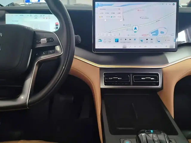 BYD Song L DM-i — Фото автомобиля 9