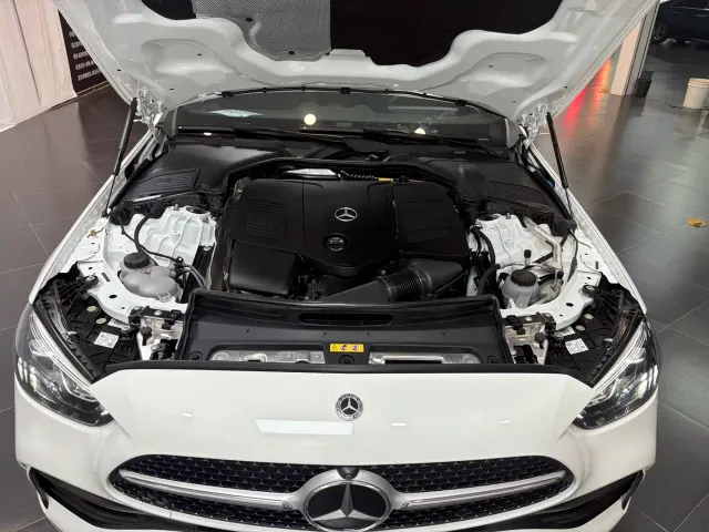 Mercedes-Benz C-Class — Фото автомобиля 21