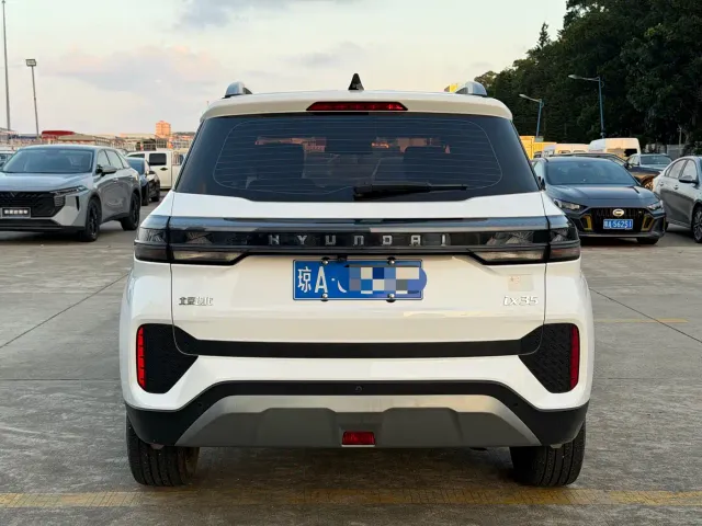 Hyundai ix35 — Фото автомобиля 8