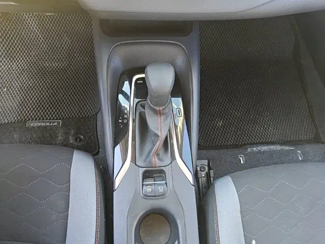 Toyota Corolla — Фото автомобиля 18