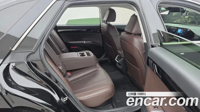 Hyundai Grandeur GN7 — Фото автомобиля 12