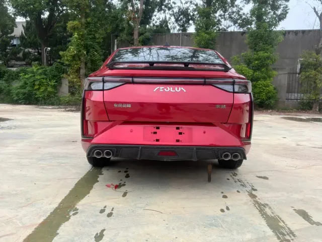Dongfeng Yixuan — Фото автомобиля 14