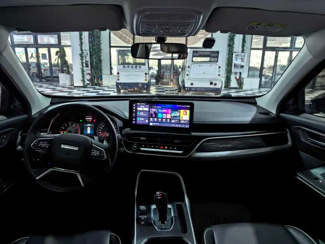 Haval H6 — Фото автомобиля 11
