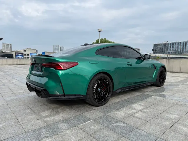 BMW M4 — Фото автомобиля 24
