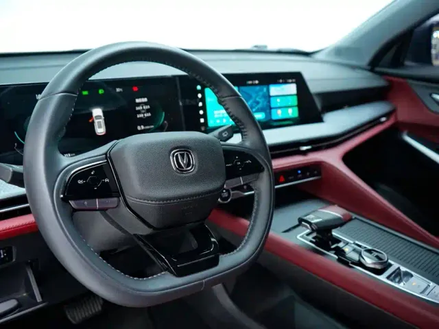 Changan CS75 Plus — Фото автомобиля 9