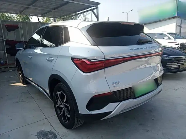 BYD Yuan PLUS — Фото автомобиля 4