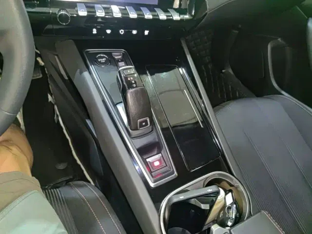 Peugeot 508 — Фото автомобиля 13