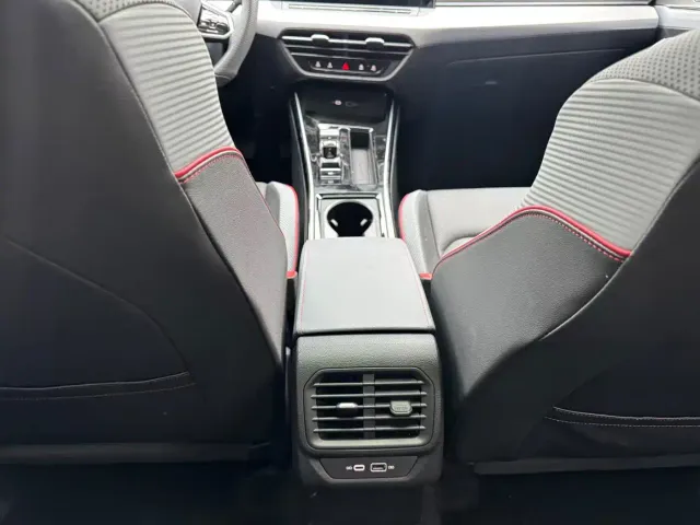 Volkswagen Lamando — Фото автомобиля 7