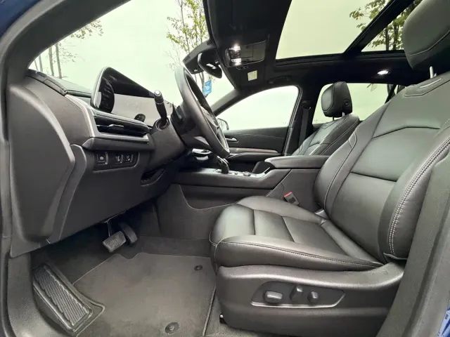 Cadillac XT4 — Фото автомобиля 8