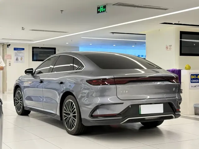 BYD Han — Фото автомобиля 5