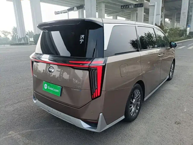 GAC Trumpchi M8 — Фото автомобиля 6
