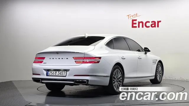 Genesis G80 RG3 — Фото автомобиля 2