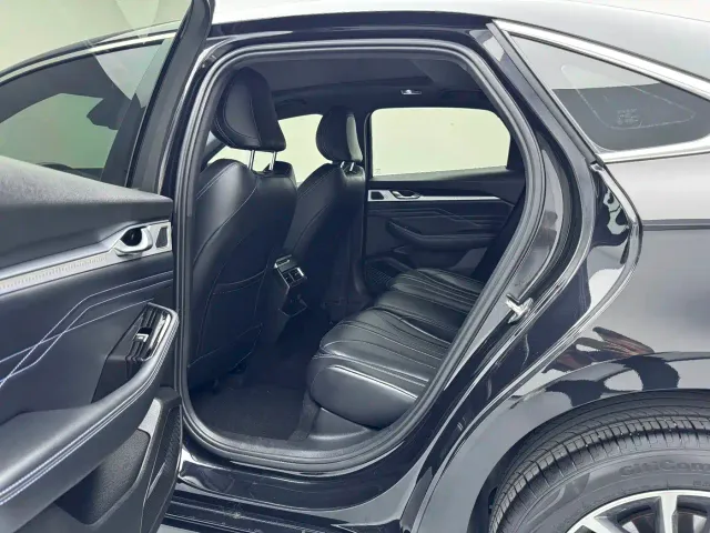 Geely Xingrui — Фото автомобиля 12