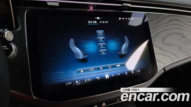 Mercedes-Benz E-Class — Фото автомобиля 12