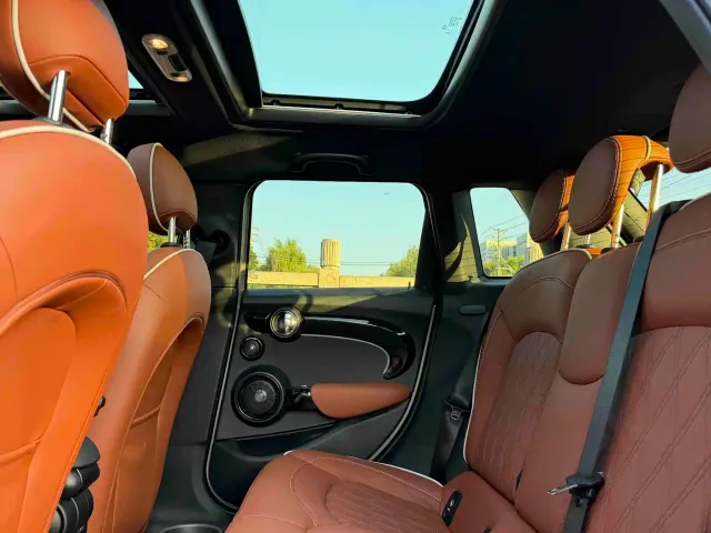 MINI Hatch — Фото автомобиля 9