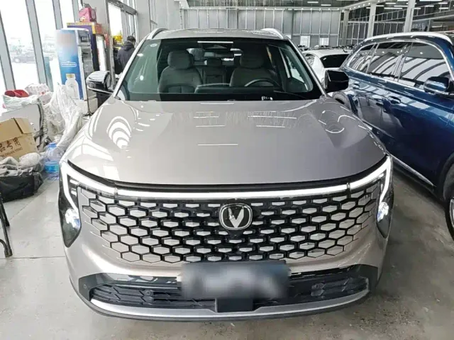 Changan CS55 Plus — Фото автомобиля 2