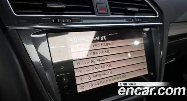 Volkswagen Tiguan — Фото автомобиля 11