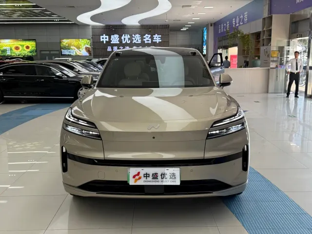 Onvo L90 — Фото автомобиля 2