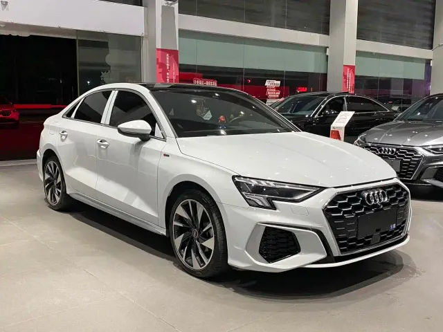 Audi A3 — Фото автомобиля 3