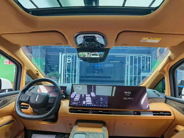 Wey Alpine — Фото автомобиля 7
