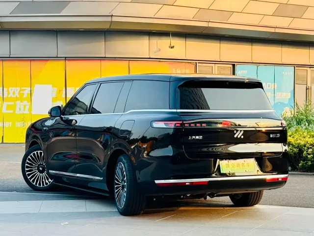 IM Motors LS9 — Фото автомобиля 5