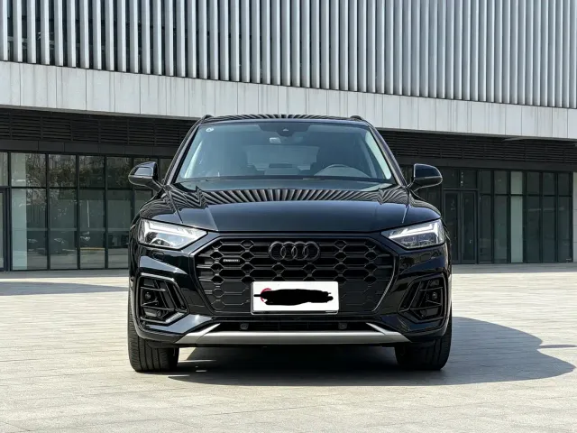 Audi Q5L — Фото автомобиля 3